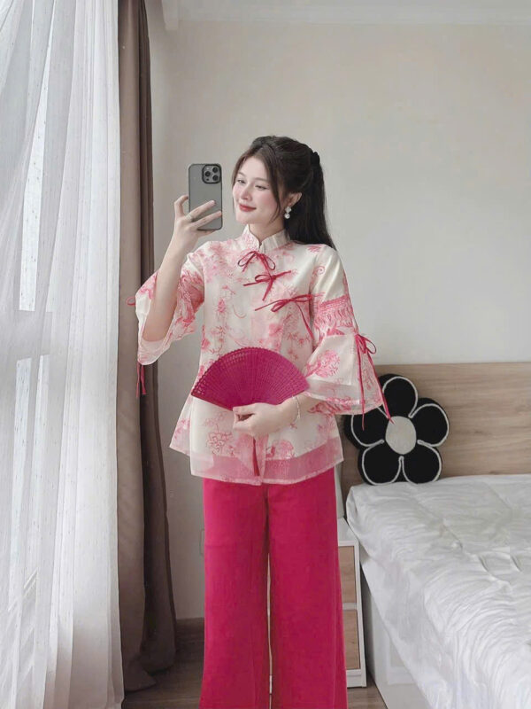 Set Ống Rộng Vải Tuyết Nhung Phối Áo Tay Loe Vải Voan Hoa